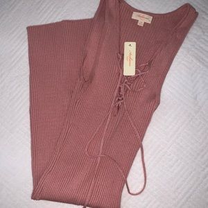 Dresses / Set / Romper